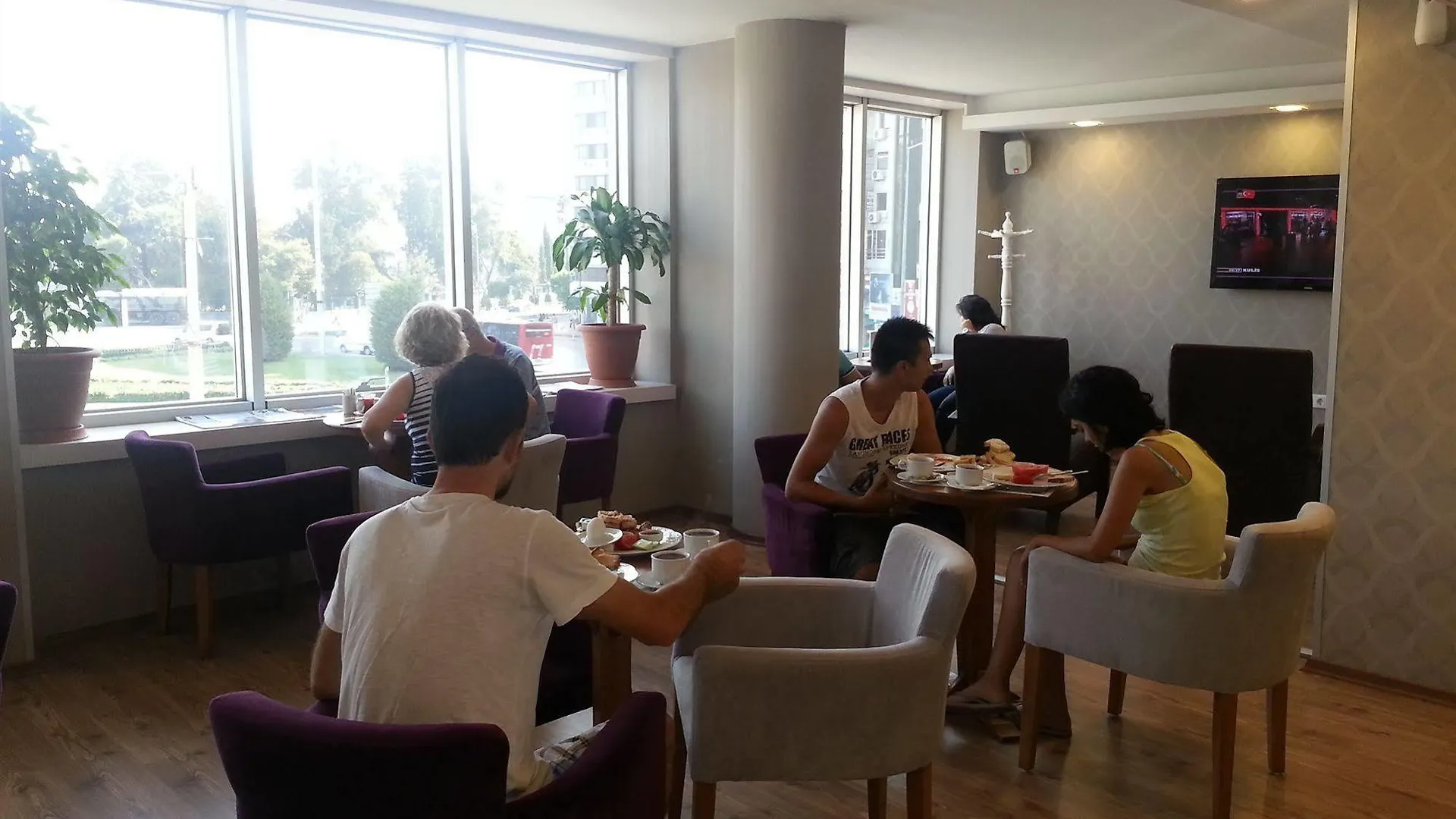 Walk In Hotel Smirne