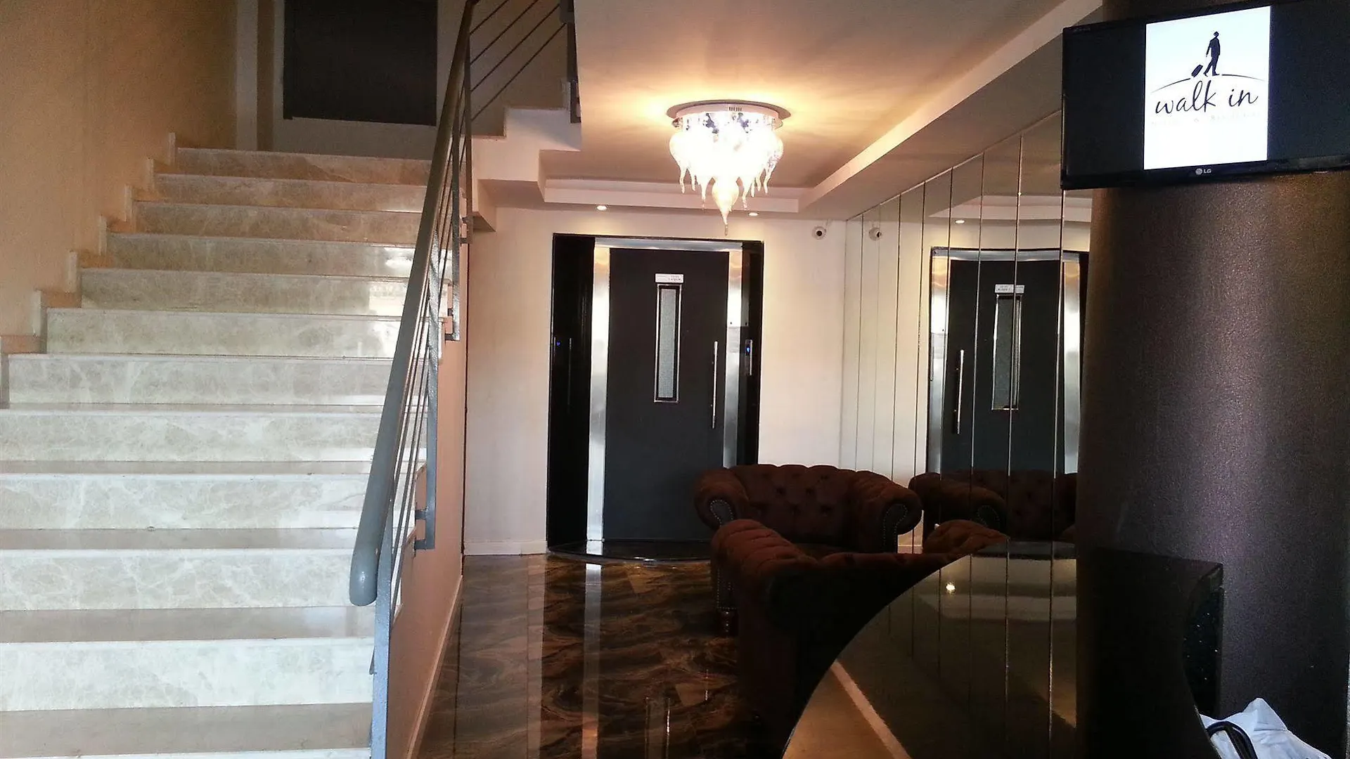 Walk In Hotel Smirne