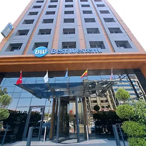 Hotel Western, Smirne